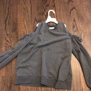 Youth Girls Long Sleeve Cold Shoulder Ruffled Top